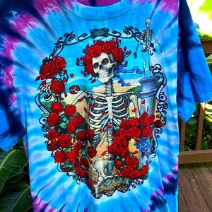Grateful Dead shirt